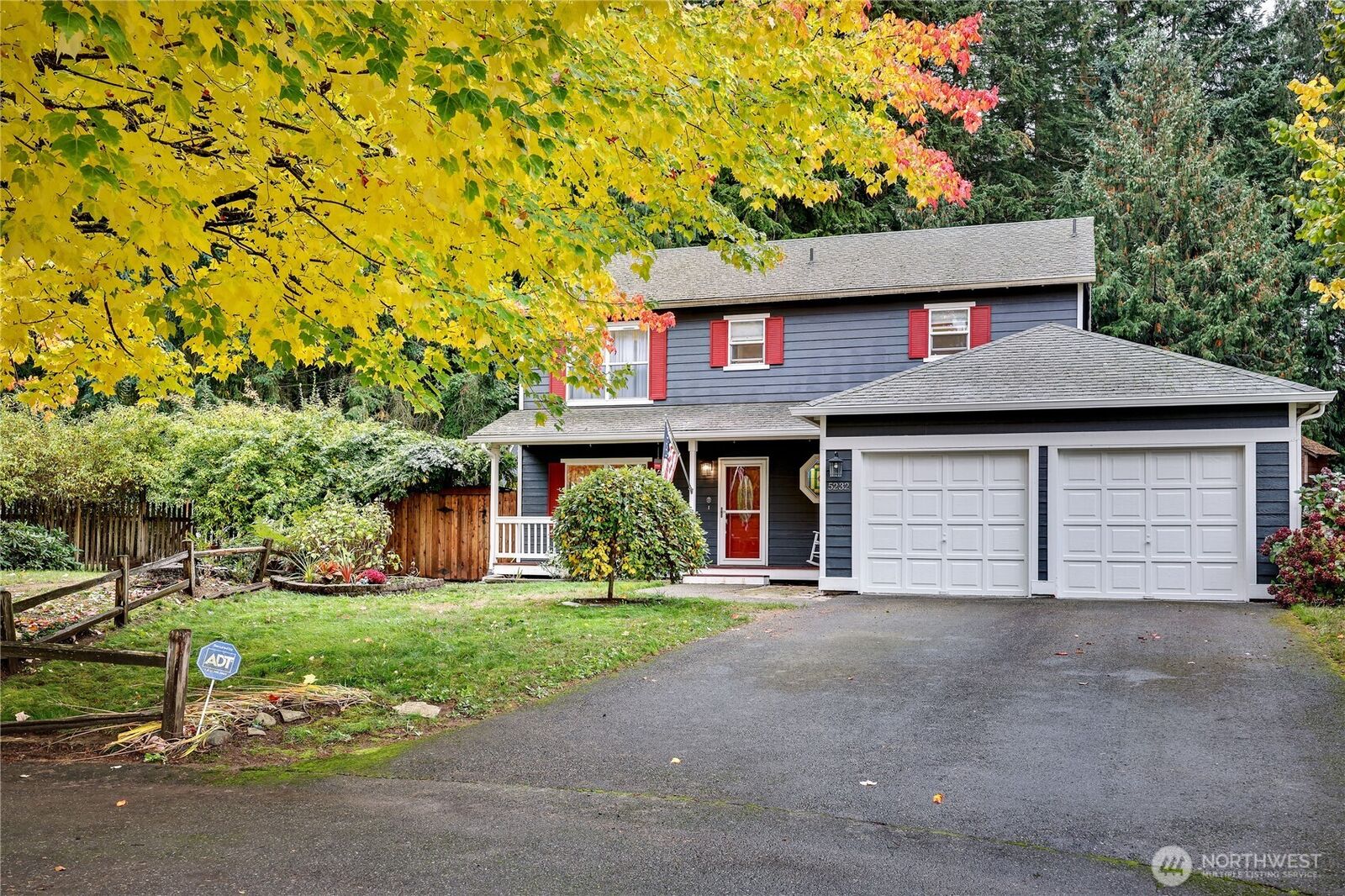 Property Photo:  5232  Brady Place SE  WA 98366 