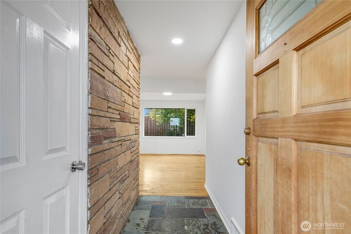 Property Photo:  4852  19th Avenue S  WA 98108