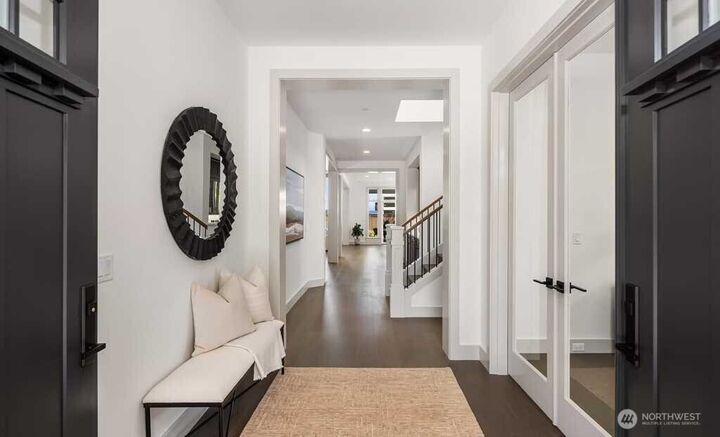 Property Photo:  15810 NE 49th Street  WA 98052 