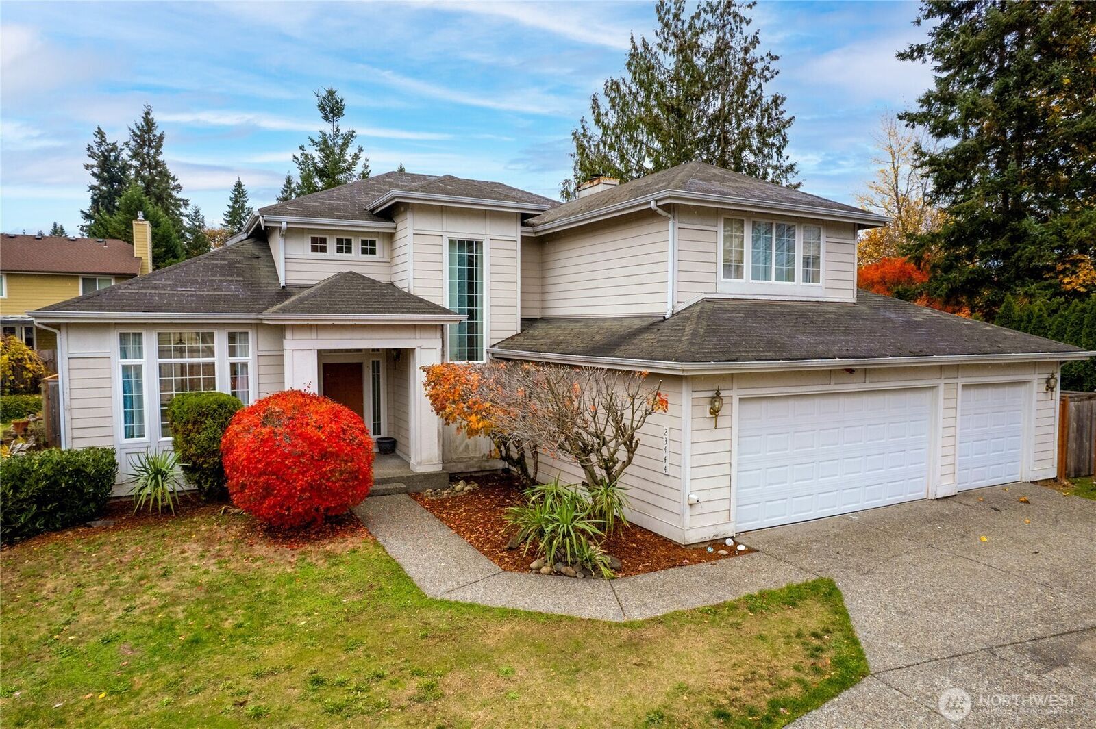Property Photo:  23444 SE 246th Place  WA 98038 
