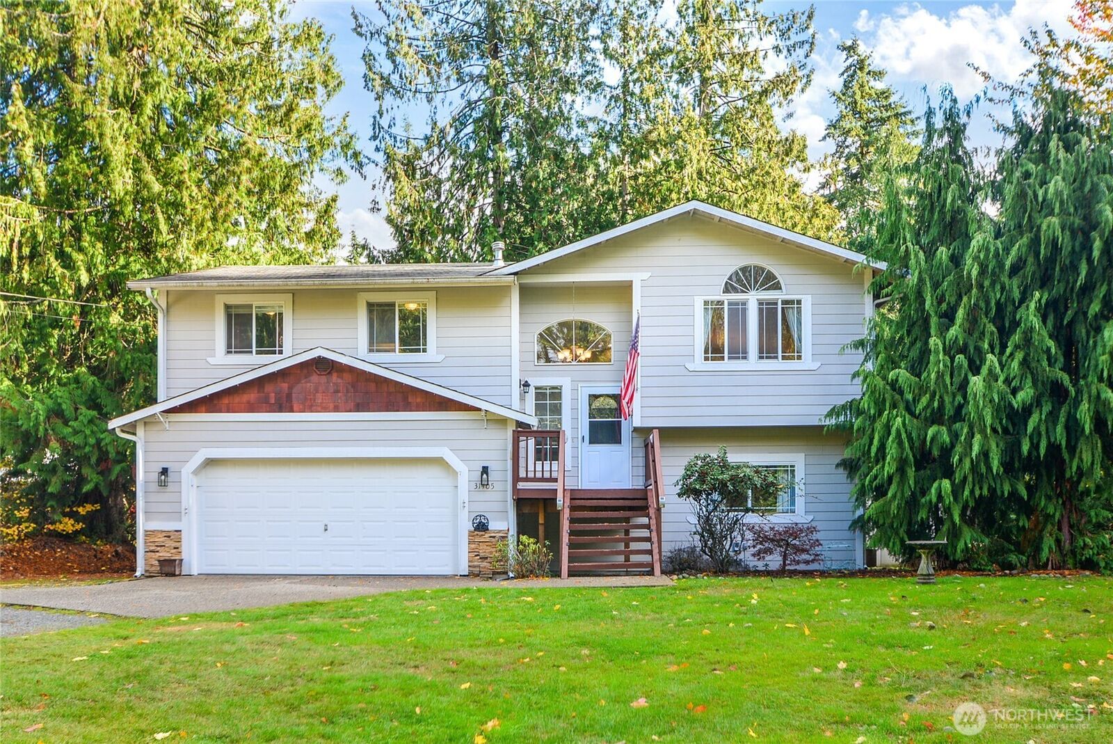 Property Photo:  31405  78th Drive NW  WA 98292