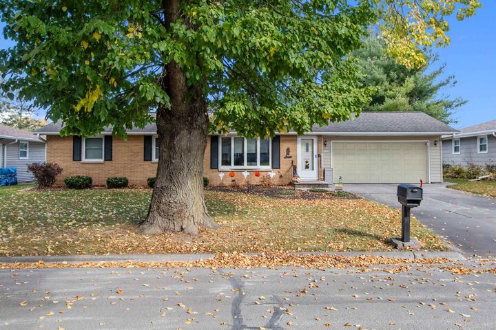 Property Photo:  1716 Nancy Avenue  WI 54303