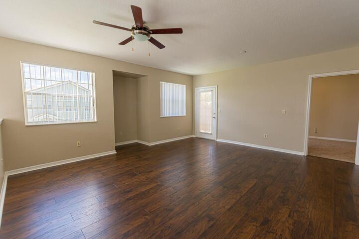 Property Photo:  104 SW Peacock Boulevard 3202  FL 34986 