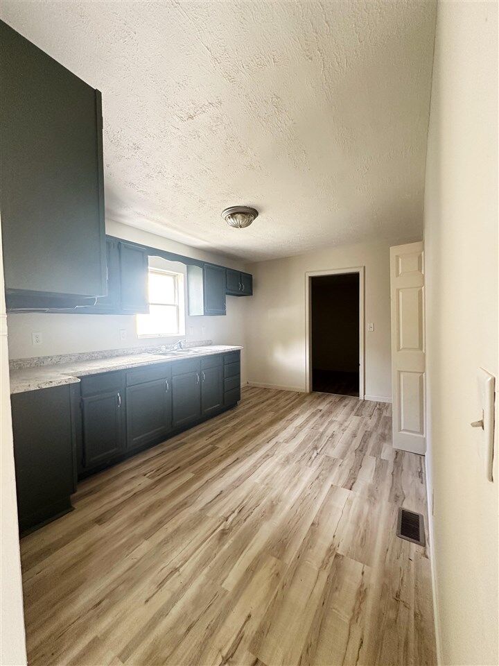 Property Photo:  606 W 11th Street  IN 47331 