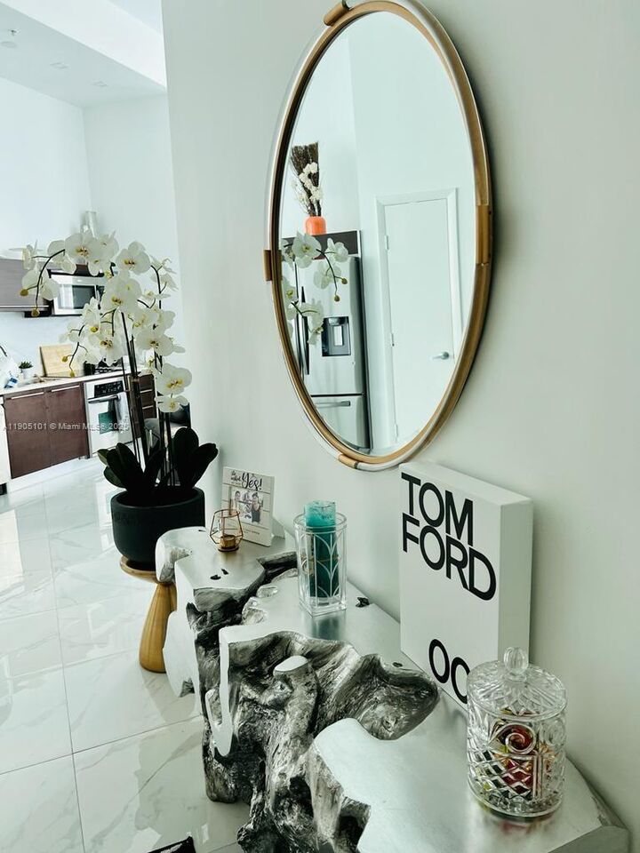 Property Photo:  1900 N Bayshore Dr 710  FL 33132