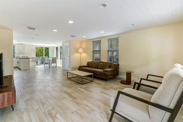 Property Photo:  1620 NE 110th St 2B  FL 33161 