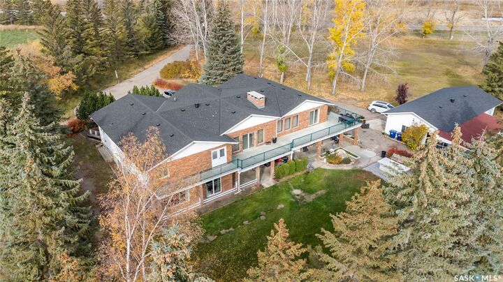 Property Photo: 280 Grasswood Road SK S7T 1A6