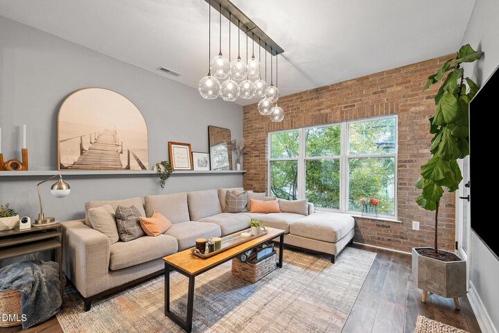 Property Photo: 508 S Person Street 207 NC 27601