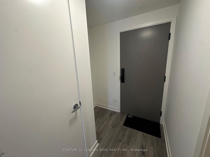 Photo de la propriété:  3071 Trafalgar Road 610  ON L6H 7E3