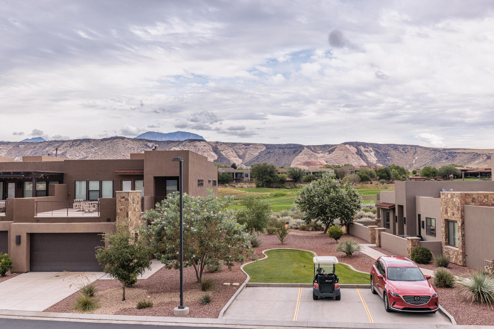 Property Photo: 5031 N Escapes Dr UT 84770