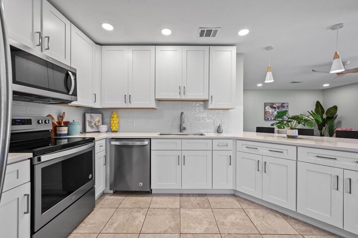 7065 Wheatfield Way  Kyle TX 78640 photo