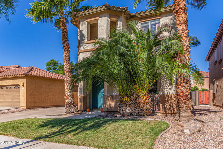 Property Photo:  3802 E Chickadee Road  AZ 85297 