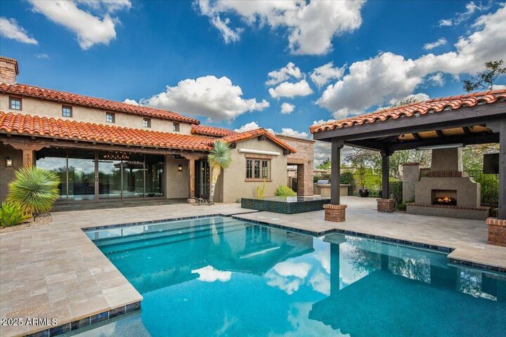 Property Photo: 37440 N 104th Place AZ 85262