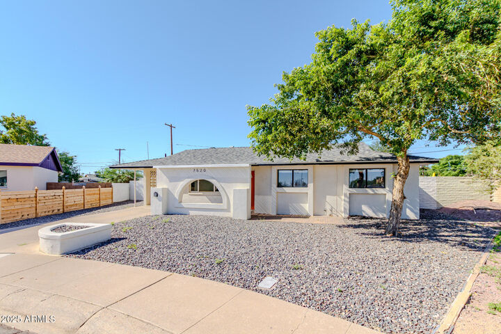 7520 E Beatrice Street  Scottsdale AZ 85257 photo