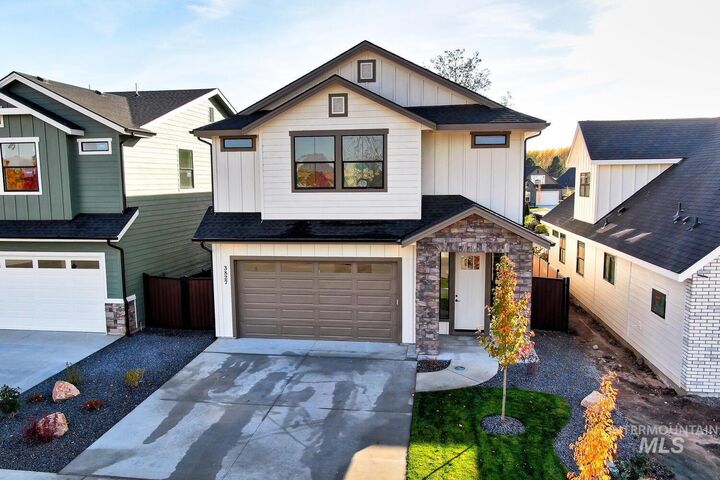 Property Photo: 3827 W Stone House Ln ID 83616