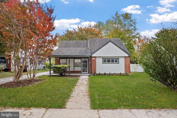 214 Oxford Circle  Norristown PA 19403 photo