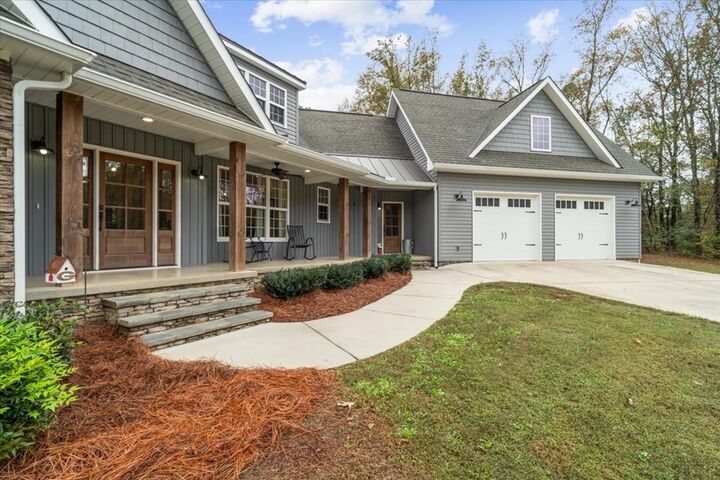 Property Photo: 2442 Tibbs Bridge Road GA 30705