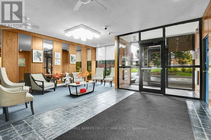 Photo de la propriété: 1285 Cahill Drive 306 ON K1V 9A7