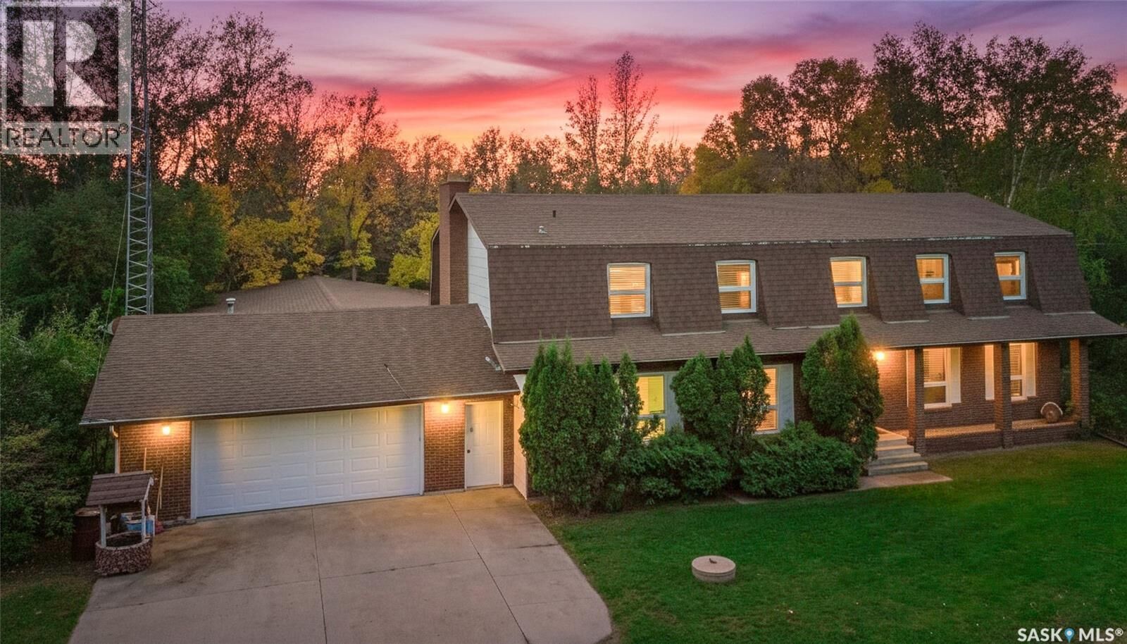 Property Photo: Gruenthal Road Retreat SK S0K 3R0