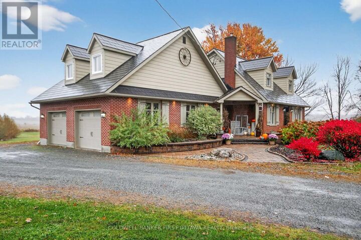 Photo de la propriété:  2889 Swale Road  ON K4P 1N2 