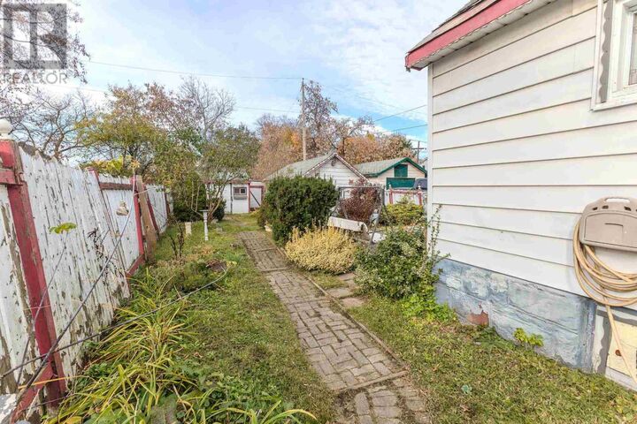 Property Photo:  337 North St  ON P6B 2A7