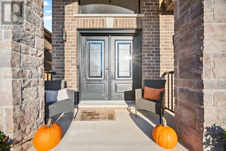 Property Photo:  1804 Brown Drive  ON N6G 0M4