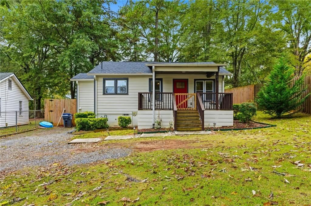 Property Photo: 88 Garrison Road SE GA 30008