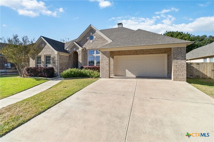 Property Photo:  1716 Oak Wind  TX 78132 