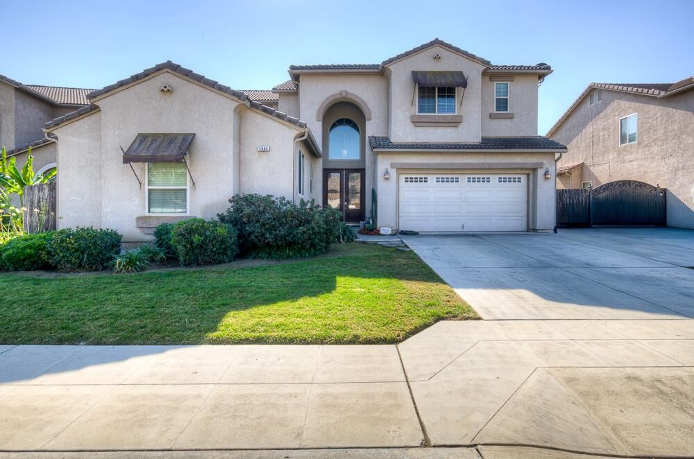 Property Photo:  5884 E Florence Avenue  CA 93727 