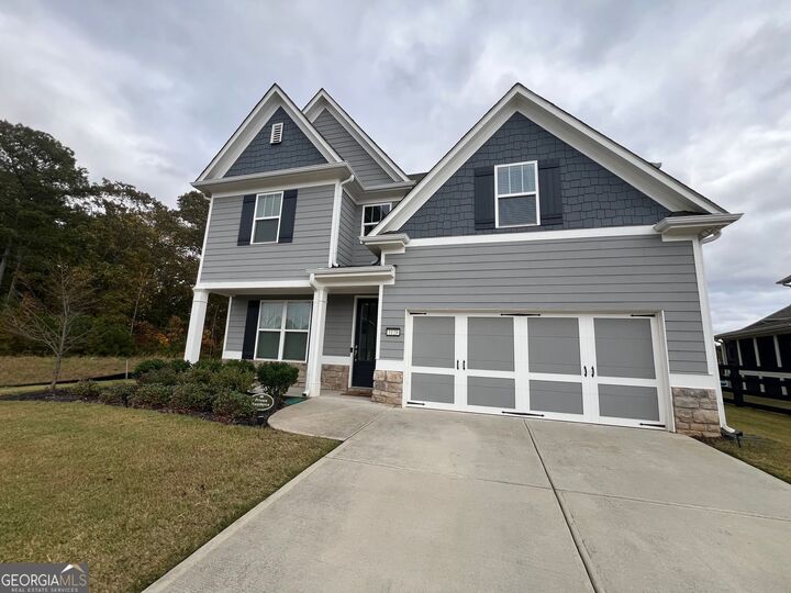 Property Photo: 1120 Riverwalk Manor Drive GA 30132