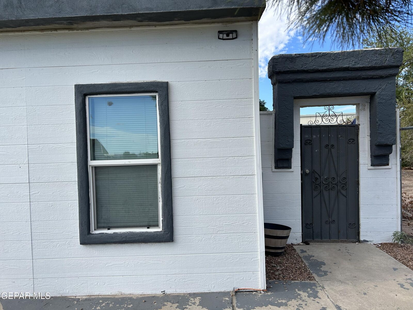 Property Photo:  9272 Nottingham Drive A &Amp B  TX 79907 