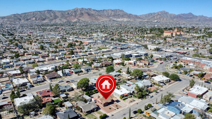 Property Photo:  823 Pueblo Street  TX 79903 