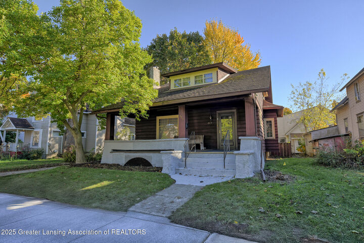 423 W Cesar Chavez Avenue  Lansing MI 48906 photo