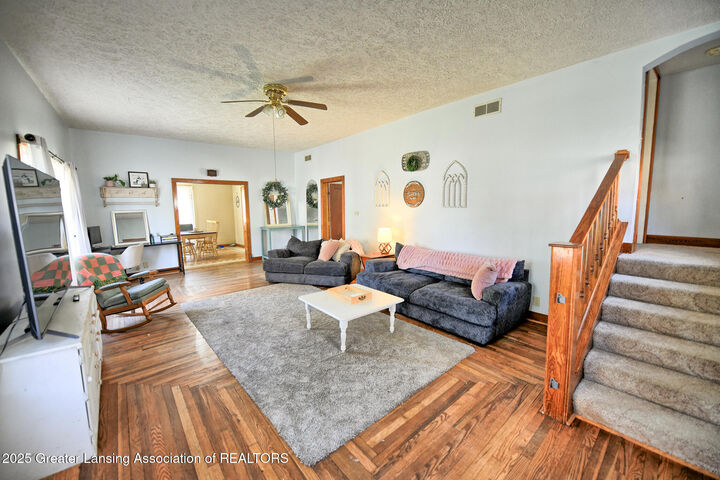 Property Photo: 605 Riverside Drive MI 48875