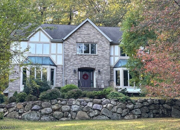 Property Photo: 2 Denise Dr NJ 07405