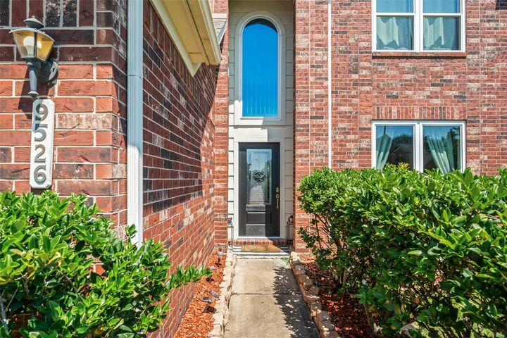 Property Photo:  9526 Winter Run Drive  TX 77064