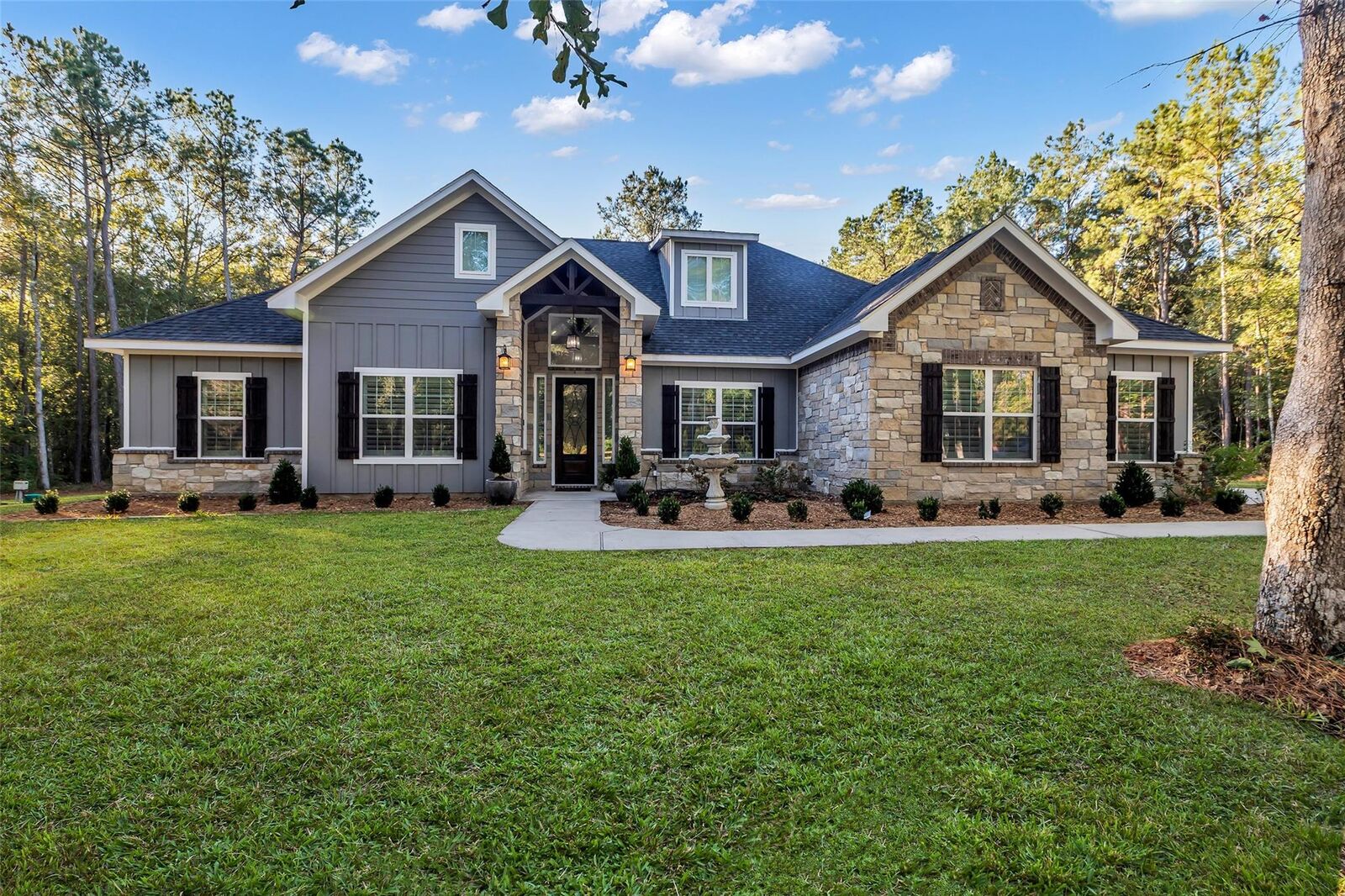 Property Photo: 8702 Bronco Lane TX 77484