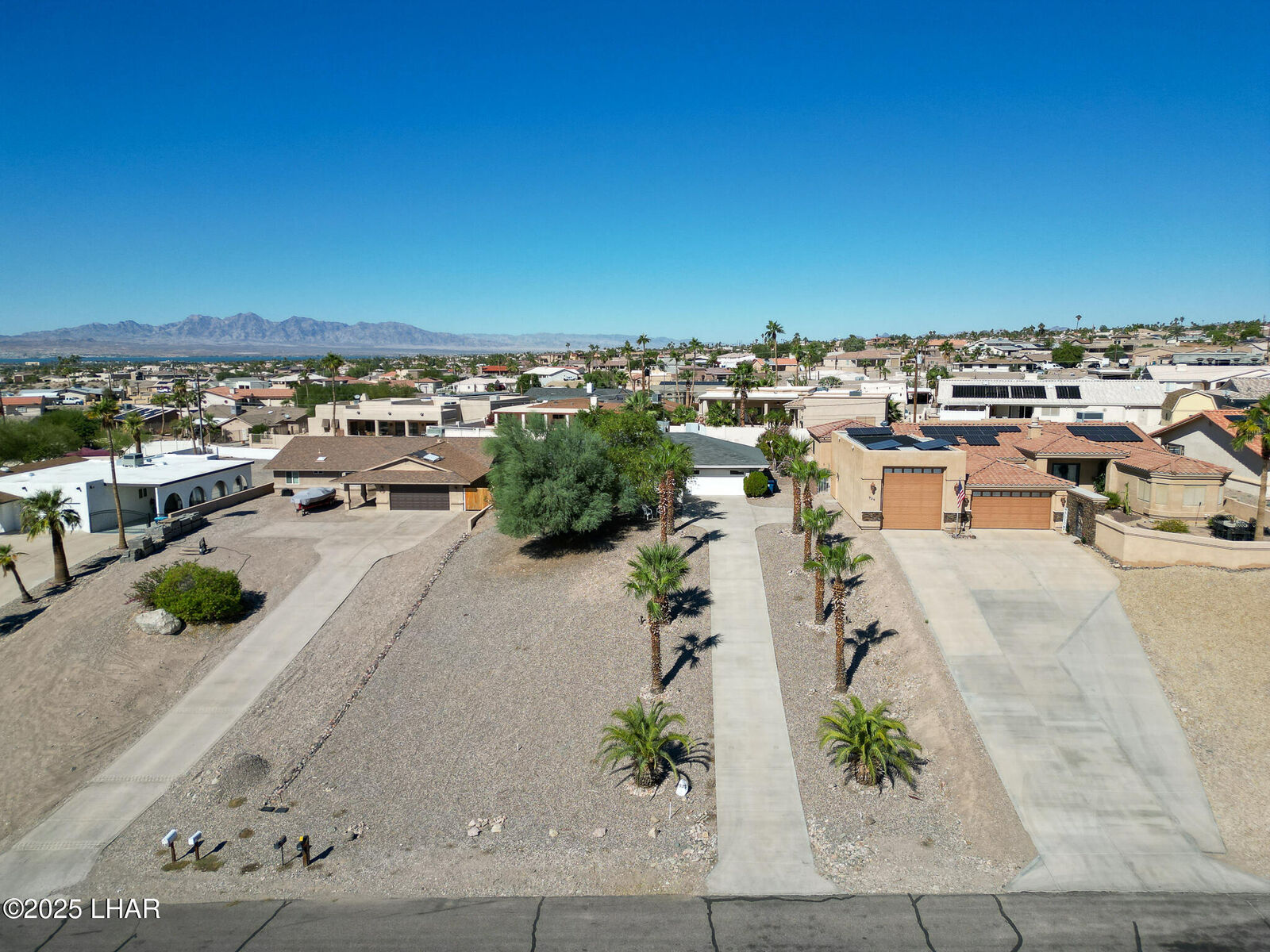 Property Photo:  935 Paso Dr  AZ 86406 