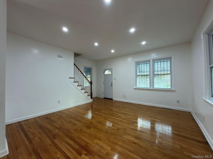 Property Photo:  2225 Cincinnatus Avenue  NY 10473 