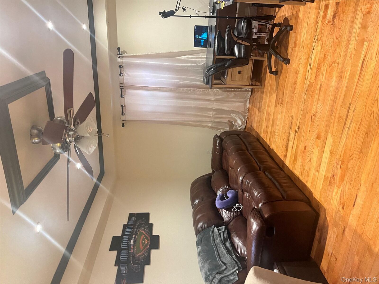 Property Photo:  3224 Lafayette Avenue  NY 10465 