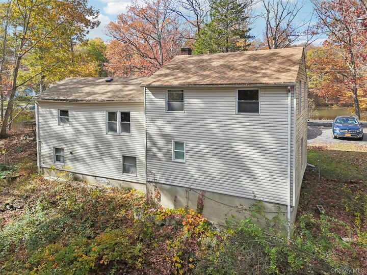 Property Photo:  45 E Green Road  NY 12575 