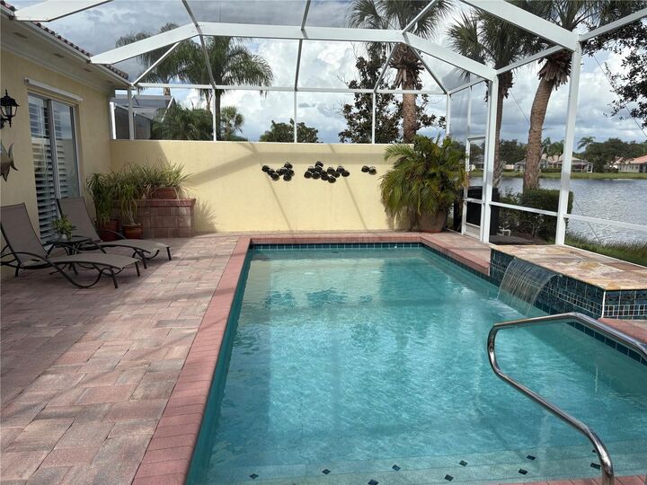 Property Photo: 8404 Jesolo Lane FL 34238