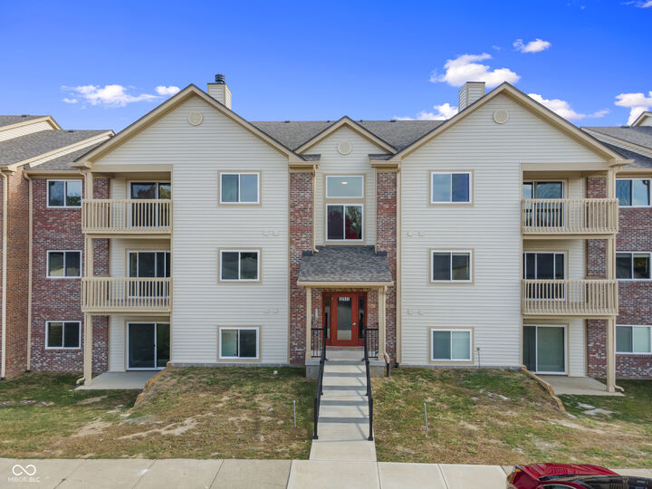 12517 Timber Creek Drive Unit 11  Carmel IN 46032 photo