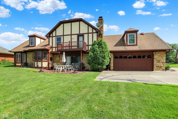 Property Photo:  3188 Fairway Court  IN 46143