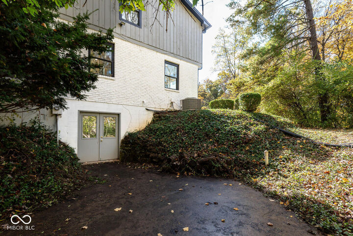 Property Photo:  621 S Pleasant Ridge Road  IN 47401 