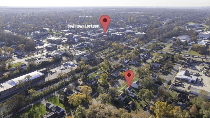 Property Photo: 711 Clinton Street IL 60441