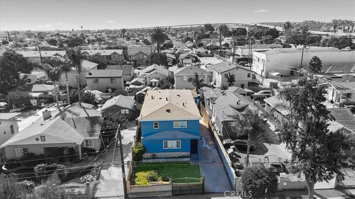 Property Photo:  224 W 107th  CA 90003 