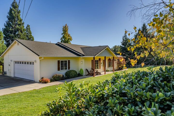 Property Photo: 2899 Butler Lane CA 95252