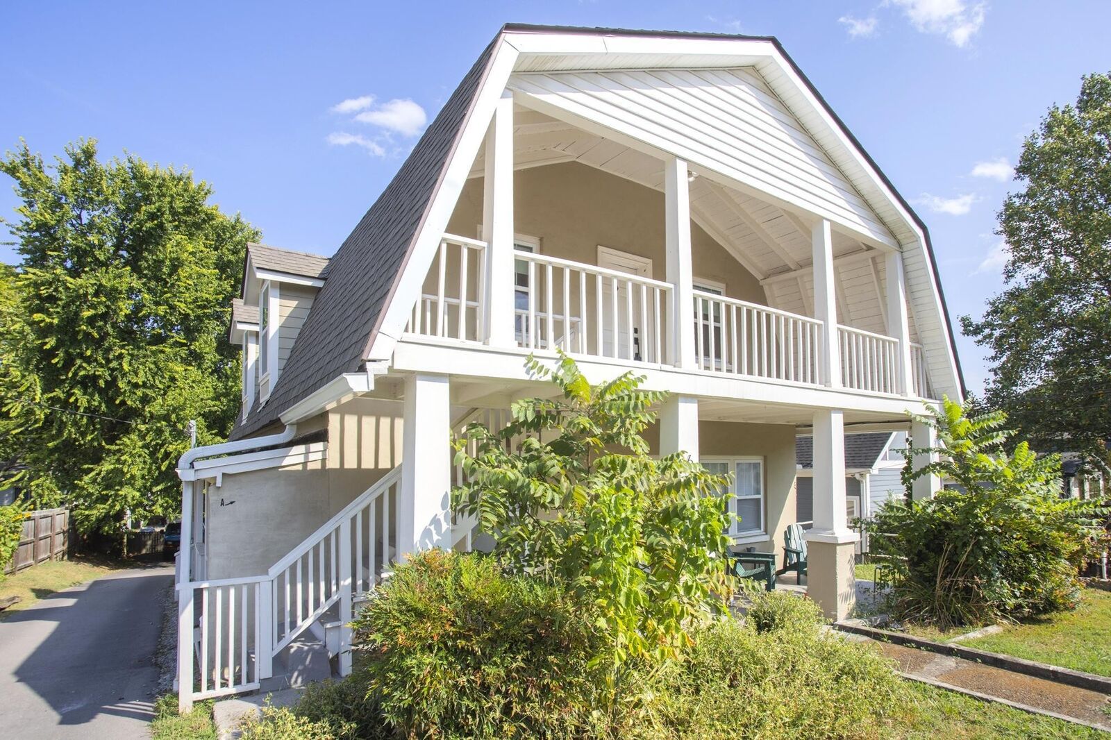 Property Photo:  611 S 14th St B  TN 37206