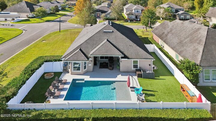 Property Photo:  1964 Colonial Drive  FL 32043 